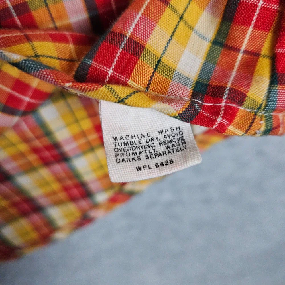 Vintage Wrangler Mens 16-33 Sanforized Plaid Western Pearl Snap Shirt Cowboy USA